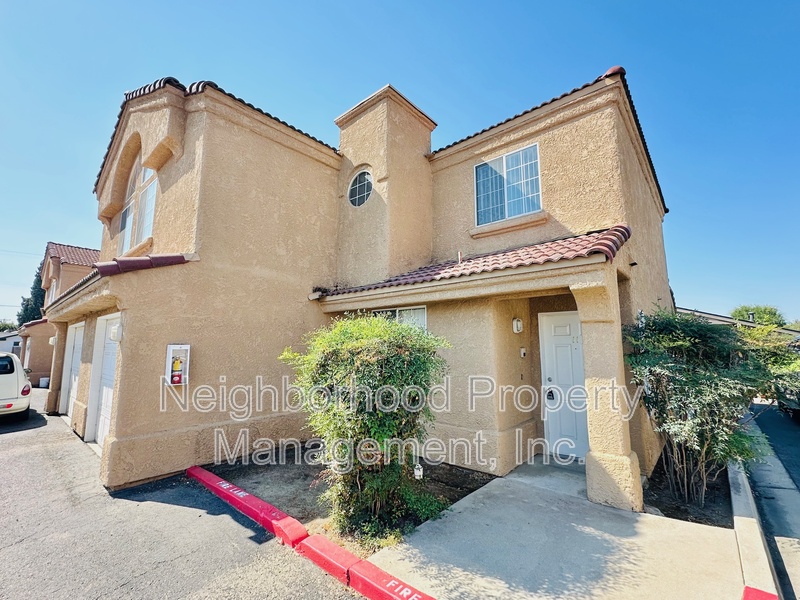 Clovis Condo: 397 Santa Ana Avenue - 13