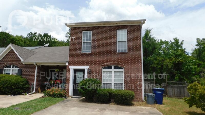 Alabaster House: 206 Park Village Circle