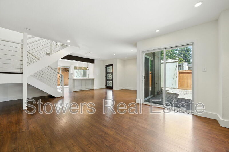 Danville Townhome: 617 Garden Creek Place