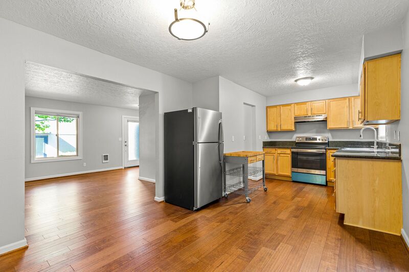 Portland Townhome: 3618 SW Multnomah Blvd