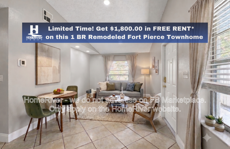 Fort Pierce Townhome: 2015 Oleander Blvd