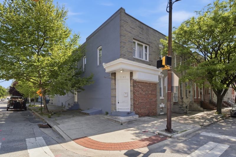 Baltimore Townhome: 1101 South Carey Street