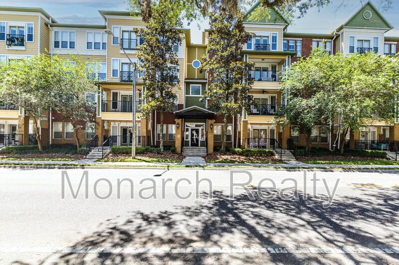 GAINESVILLE Condo: 1185 SW 9TH RD #212