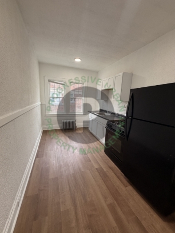 Cleveland Condo: 2664 North Moreland Boulevard - 8