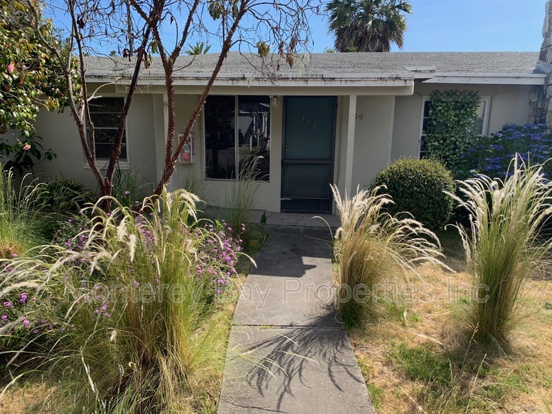 La Selva Beach Condo: 109 Solano Avenue