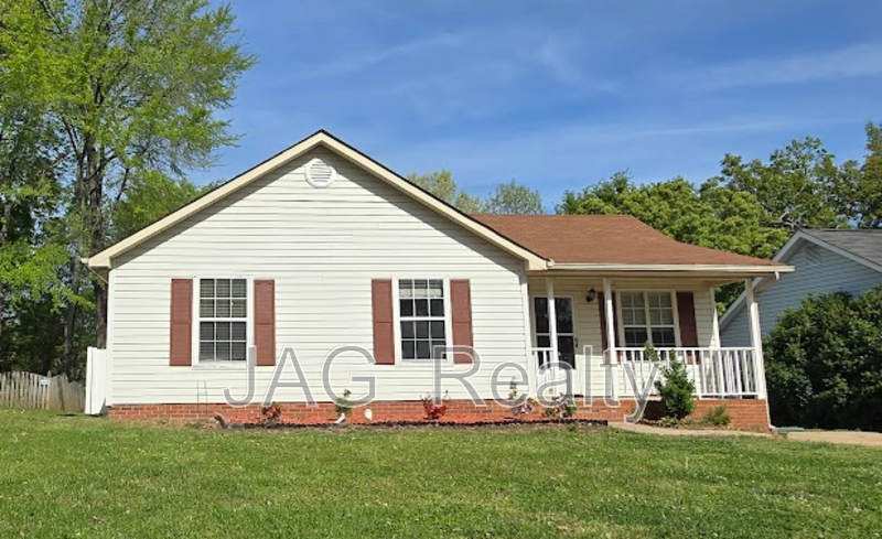 Matthews House: 3821 Rosedown Drive