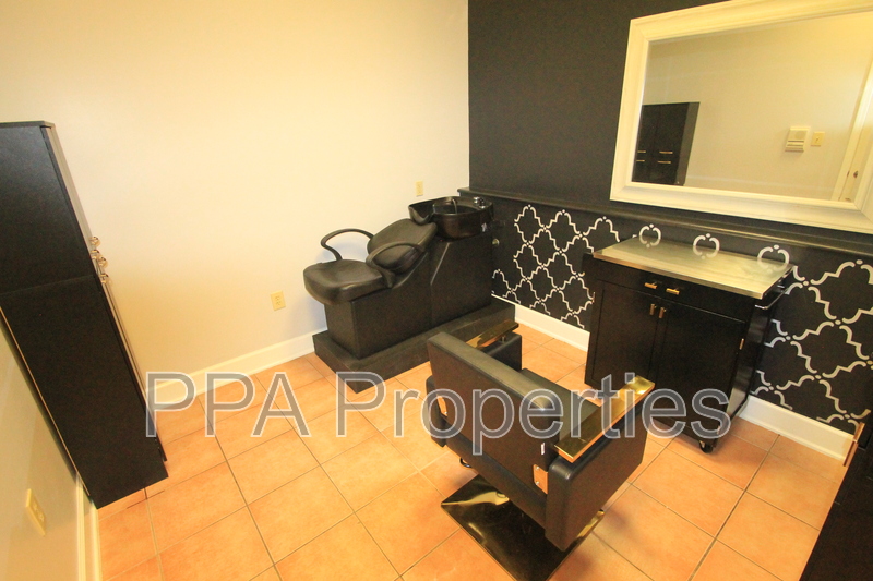 Durham House: 3400 Westgate Dr Ste 10