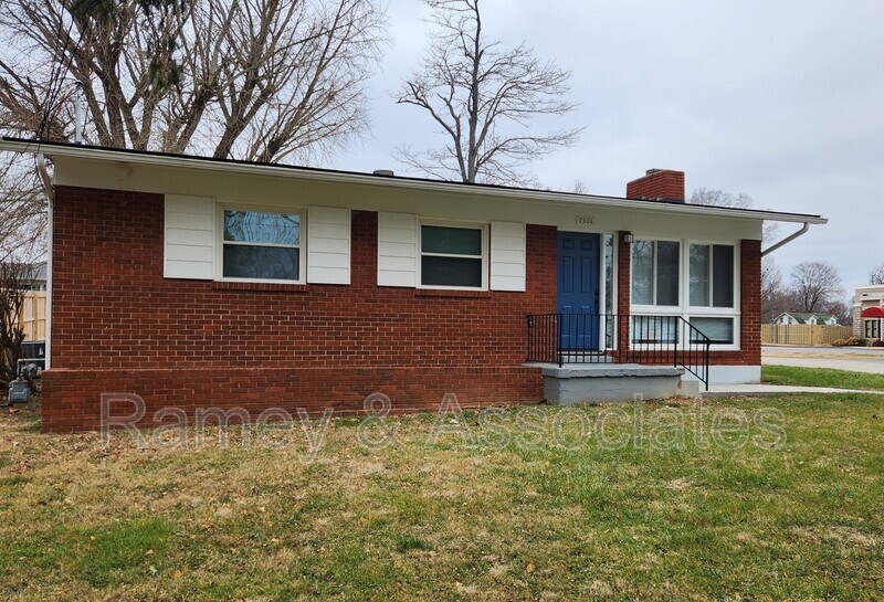 Request a Viewing for 7306 Kavanaugh Road Tenant Turner