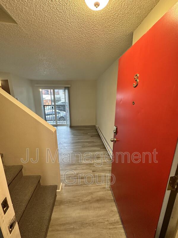 Spokane Condo: 1723 West 8th Avenue