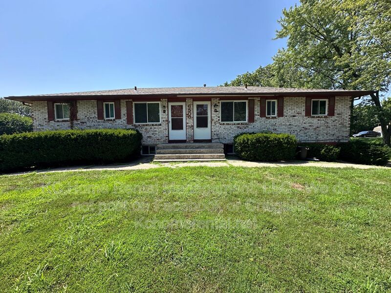 Pleasant Valley House: 6500 Ravena Rd #1