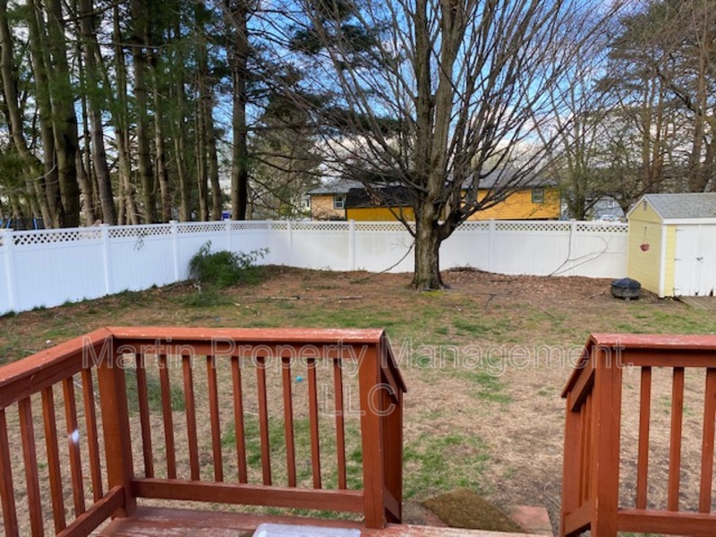 Bedford Condo: 50 Neillian Street - 50