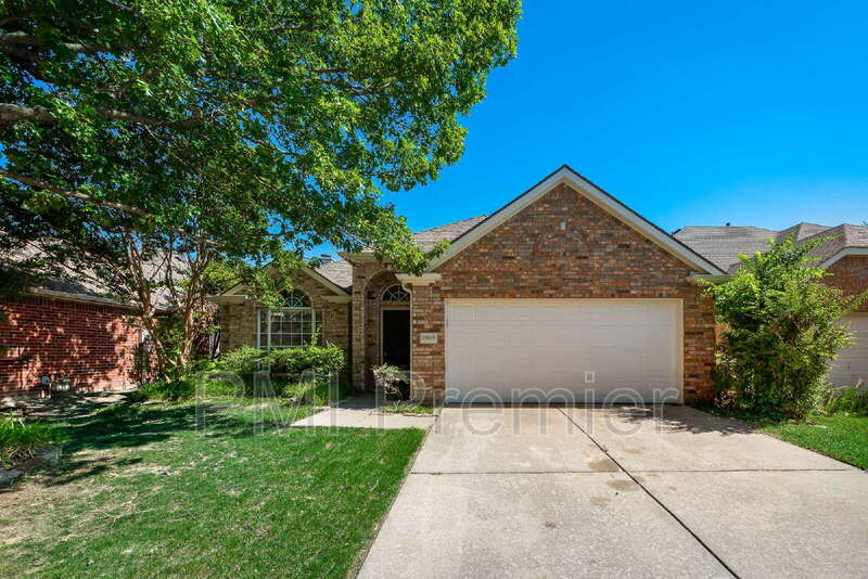 Mckinney House: 5909 Berkshire Rd