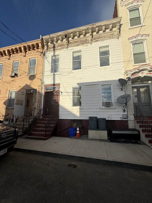 Albany Condo: 11 Osborne Street - 2