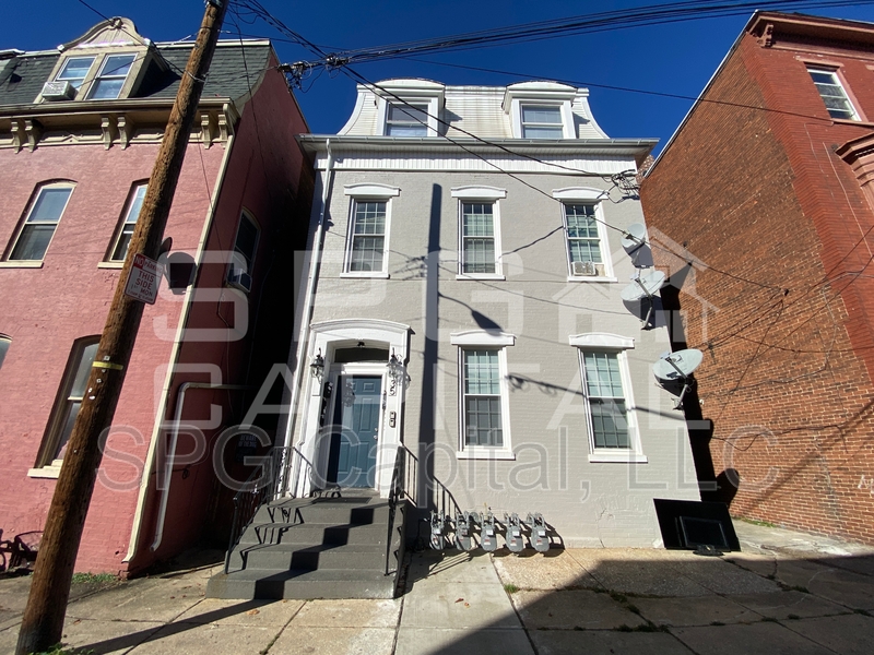 York Condo: 35 West Maple Street - Apt 5