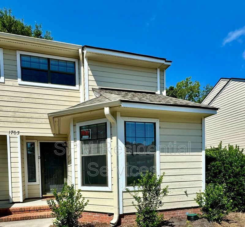 Wilmington House: 1703 41st St