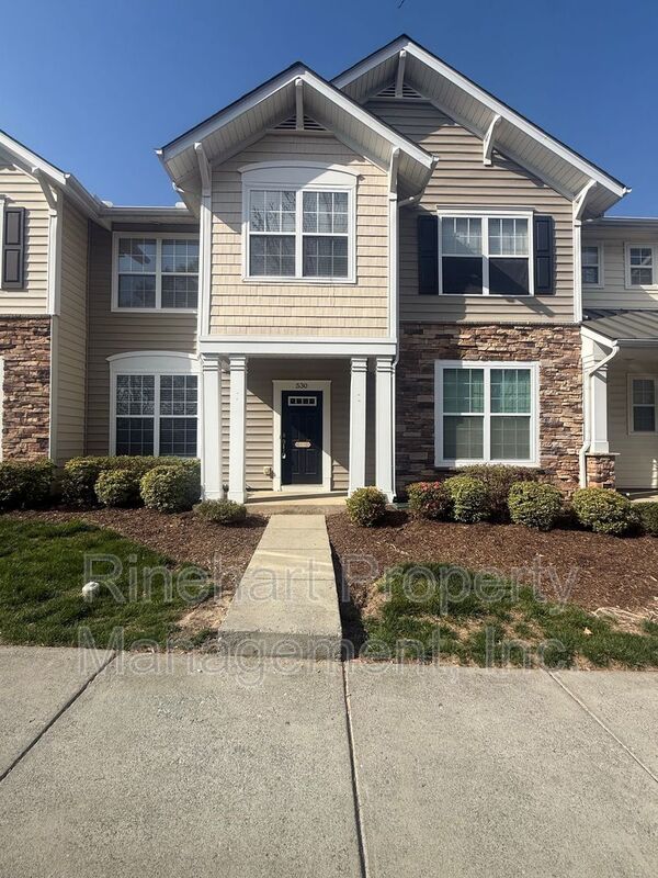 Fort Mill House: 530 Bent Leaf Ct