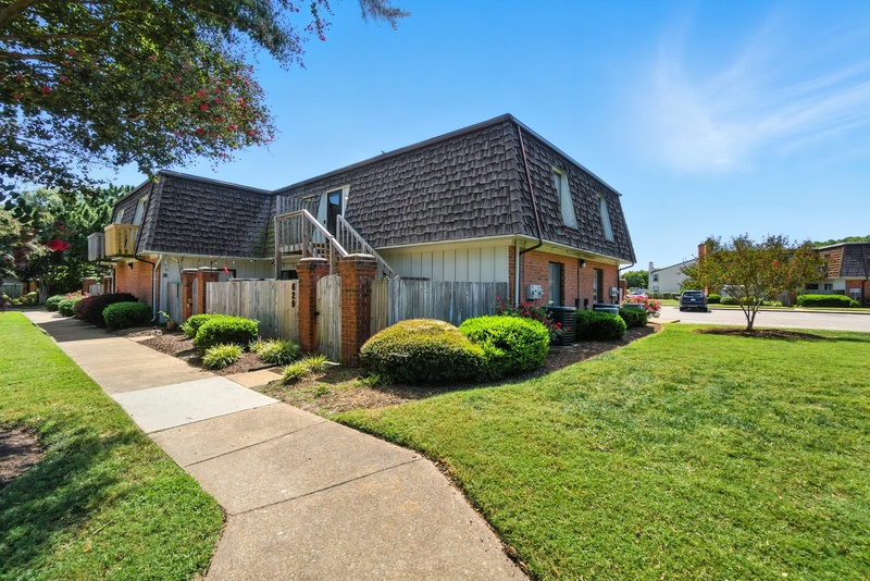 Virginia Beach Condo: 629 Ocean Lakes Drive - 1