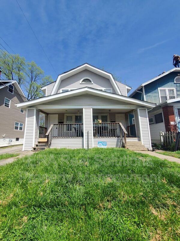 Columbus Condo: 1472 E Fulton St