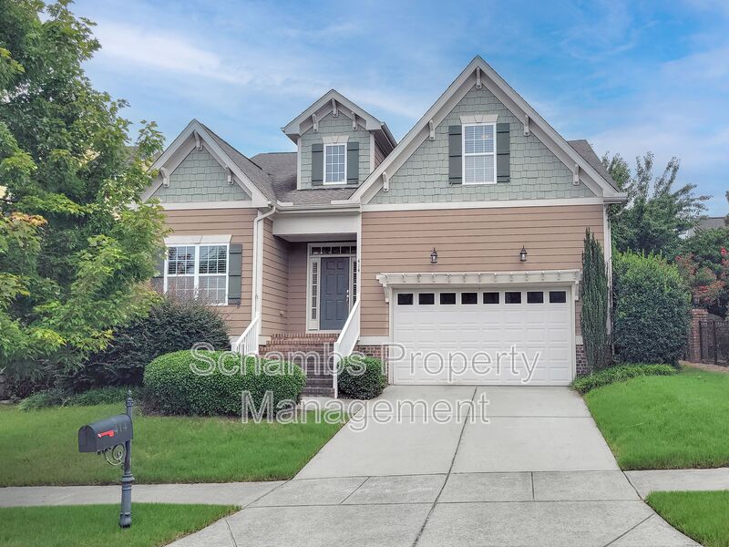 Fuquay Varina House: 414 Banagher Ln