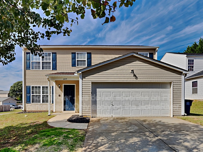 Kernersville House: 4419 Westhill Pl