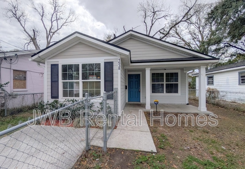 Jacksonville House: 1538 7th St W
