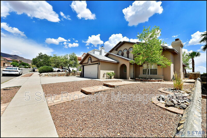 El Paso House: 6372 Franklin Ridge Dr