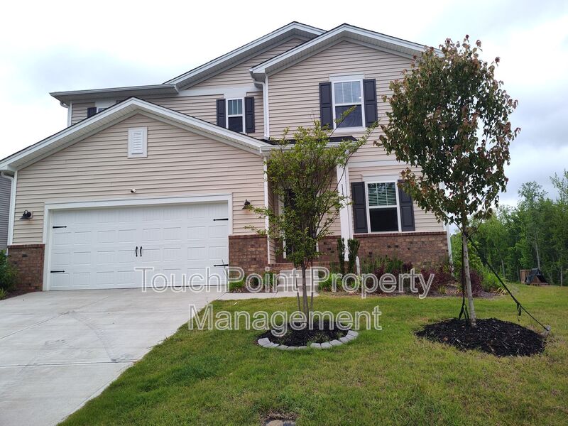 Mooresville House: 115 Sentinel Court
