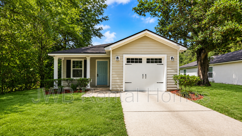 Jacksonville House: 5658 Doeboy St