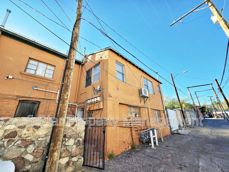 El Paso Condo: 1114 El Paso Street