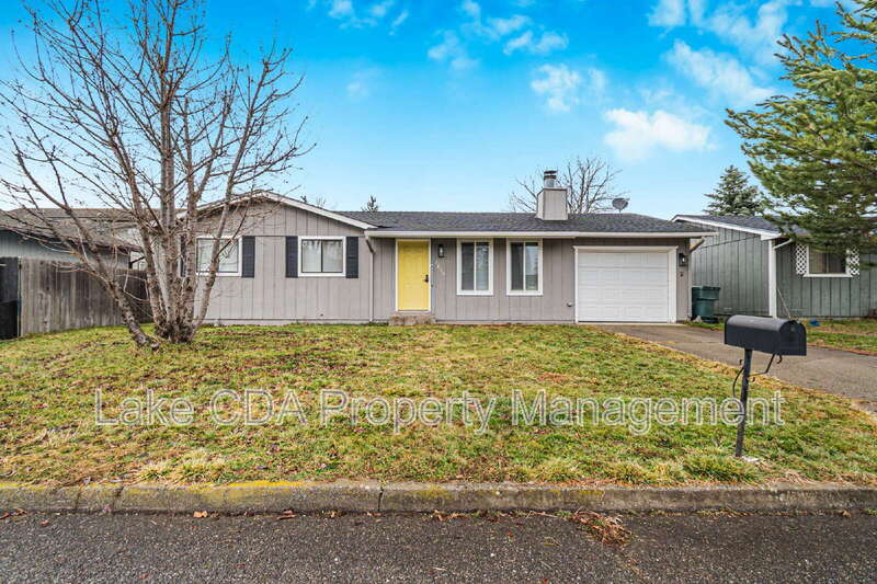 Post Falls House: 1613 E Park Ln