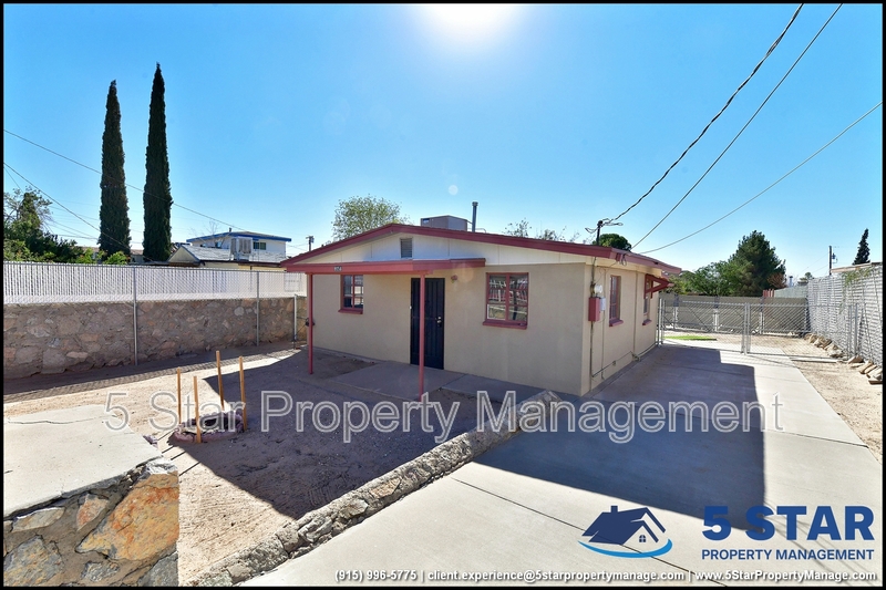 El Paso House: 8058 Gilbert Drive !!