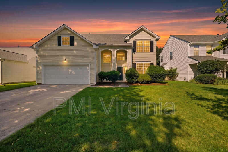 Virginia Beach House: 3016 Beaden Dr