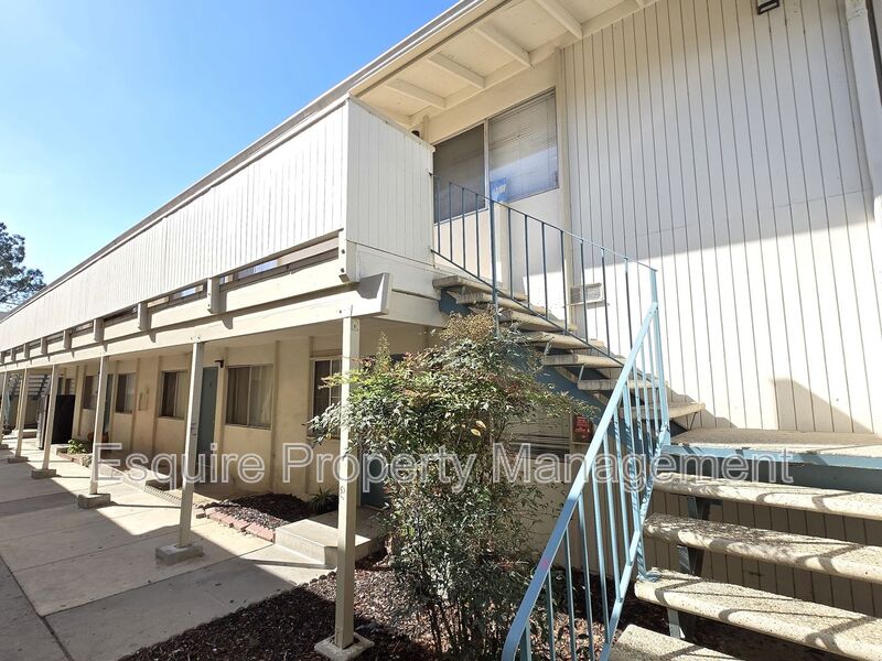 OXNARD Condo: 751 W. CHANNEL ISLAND BLVD.