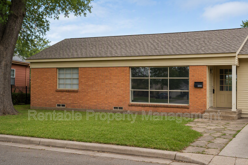 Irving House: 406 West 14th St