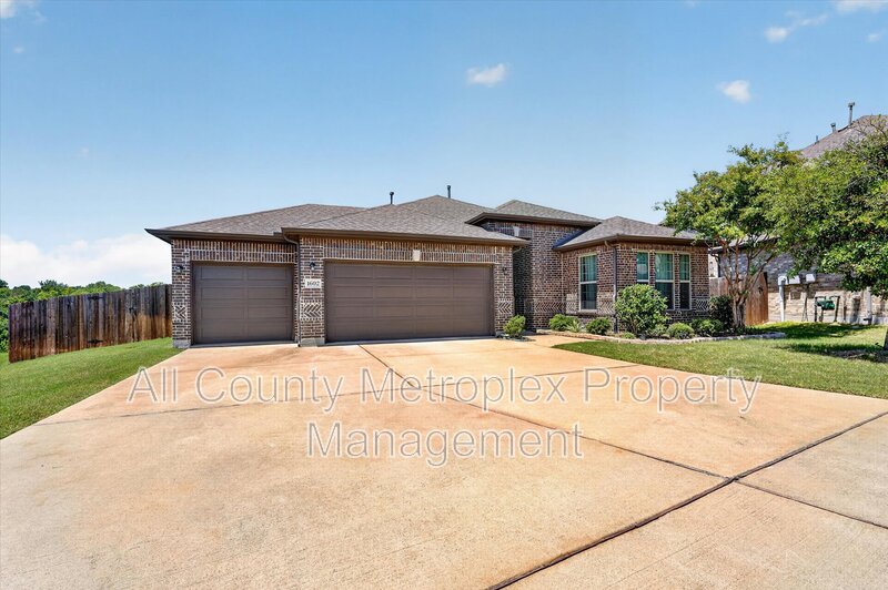 Wylie House: 1602 Emerald Brook Ct