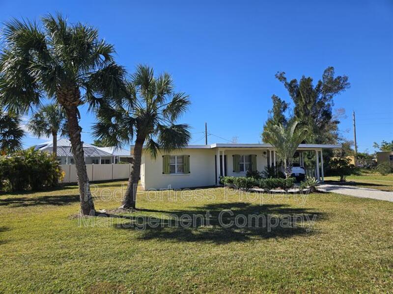 Punta Gorda House: 433 South Dr