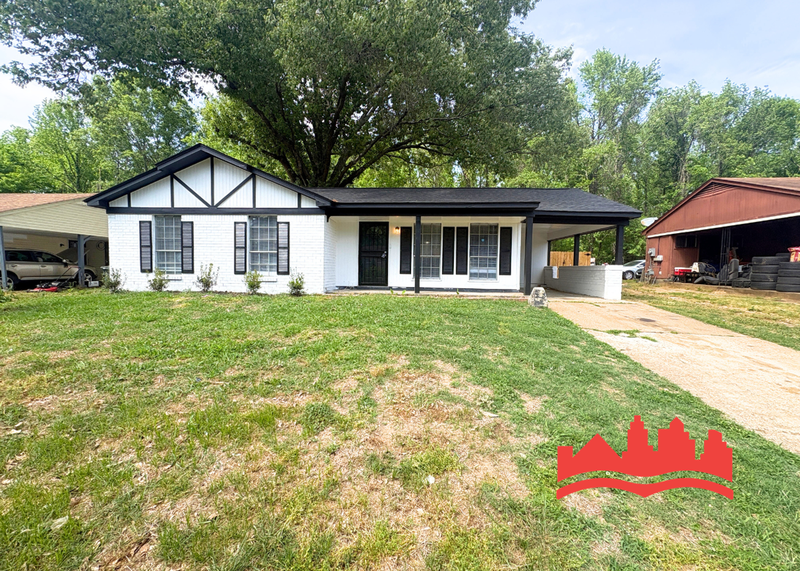 Memphis House: 1288 Parkrose Ave