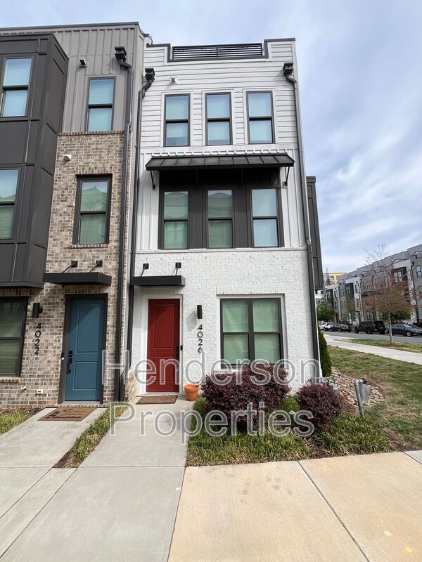 Charlotte House: 4026 Tundra Road