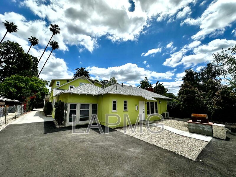 Pasadena House: 607-611 N. El Molino Avenue