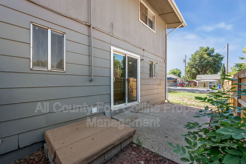Main Rental Photo 16