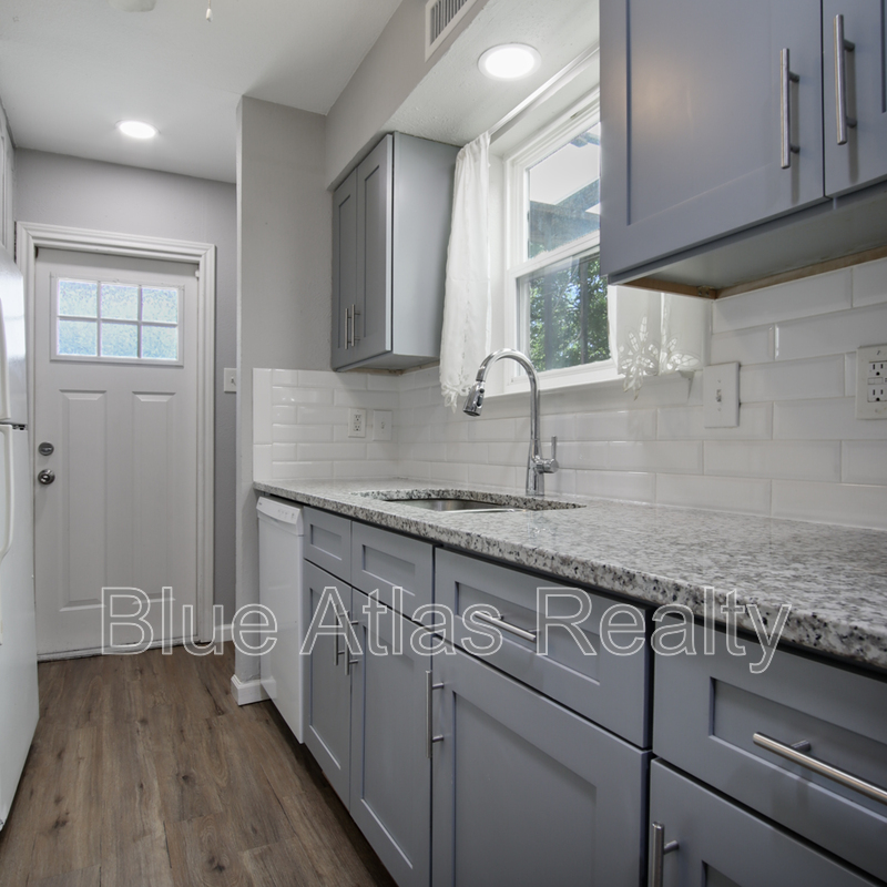 Garland Condo: 412 Arborview Drive