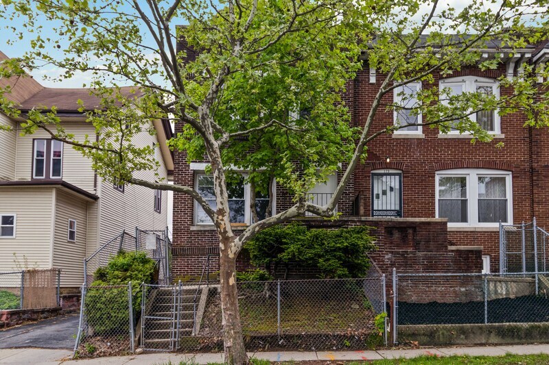 East Orange House: 177 William St.