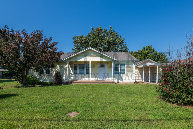 Wichita House: 902 West Wallingford Street