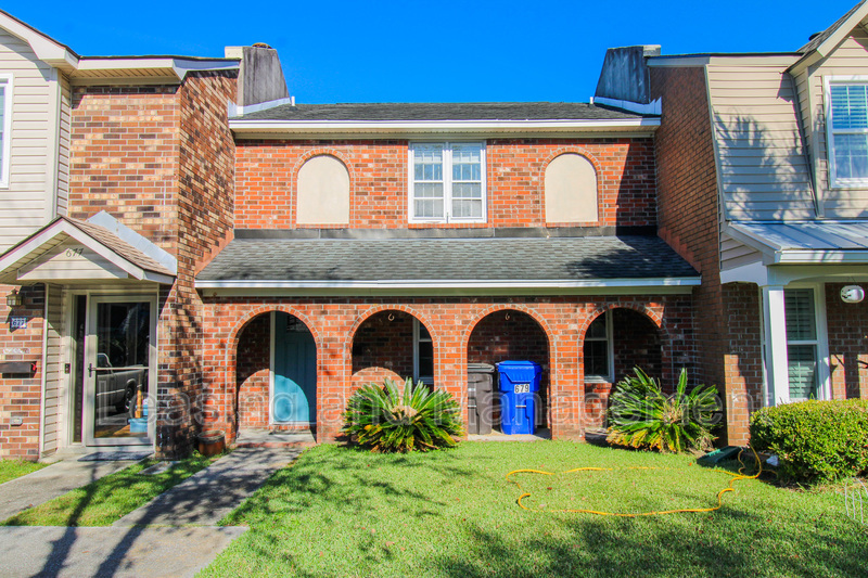 Mount Pleasant House: 679 Williamson Drive