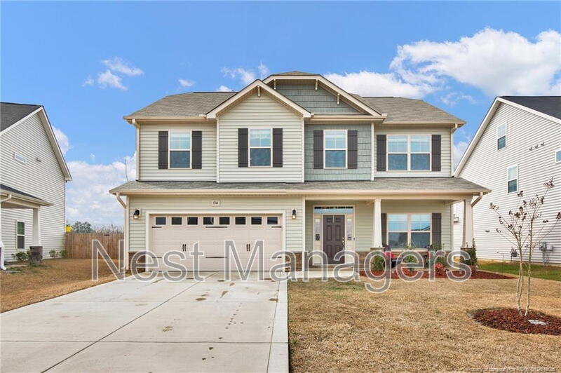 Hope Mills House: 5344 Debut Avenue