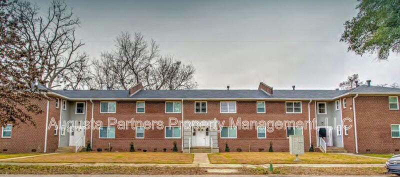 Augusta Condo: 110 3rd St