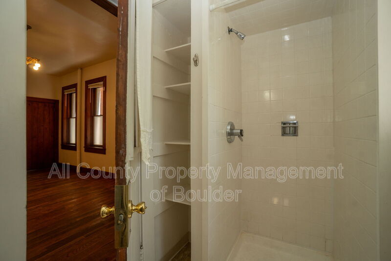 Main Rental Photo 13