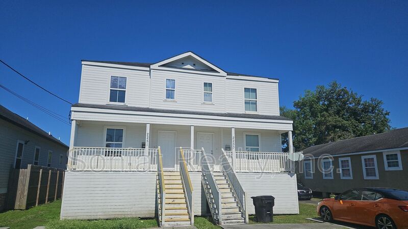 New Orleans House: 2251 Allen Toussaint Blvd