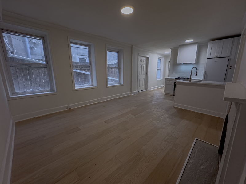 Philadelphia Condo: 2039 Green St - 1R