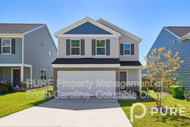 Columbia House: 232 Watkin Way